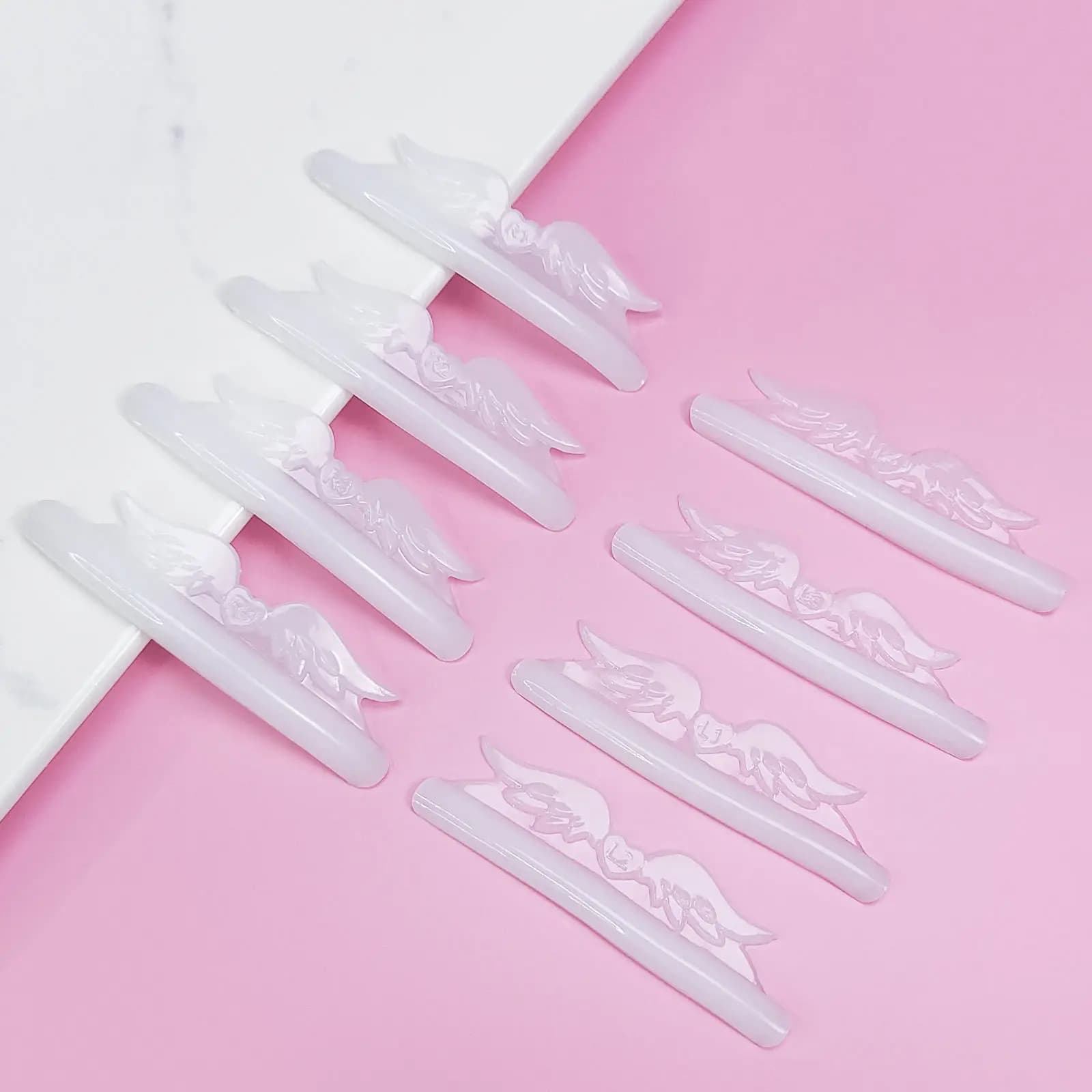 PERMANIA Kit Sollevamento Ciglia 4 Paia, Pad in Silicone per Laminazione, Bigodini Riutilizzabili per Permanente Ciglia, Accessori e Strumenti per Ciglia 3D