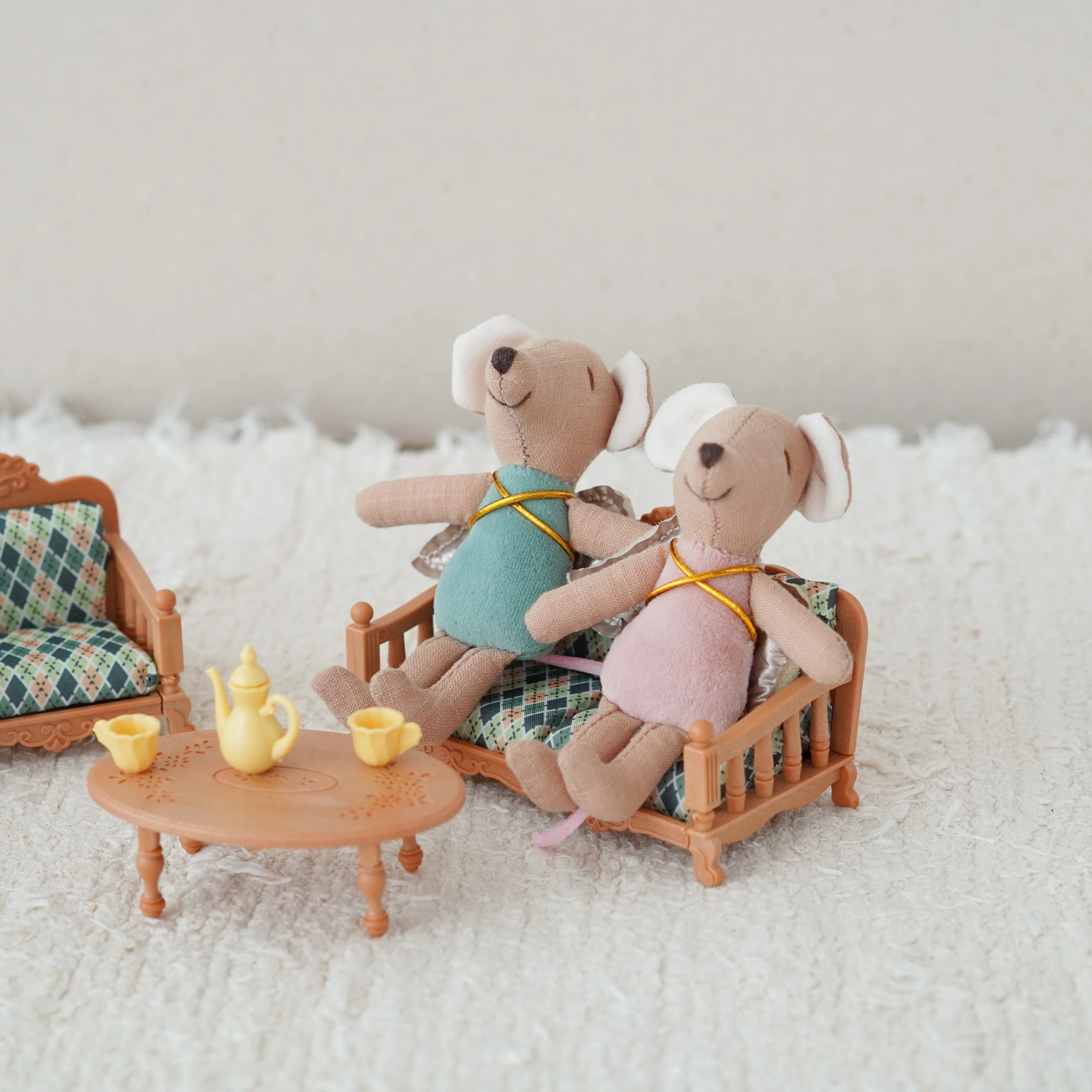 Simpatico peluche con topo con ali, bambola zodiacale in tessuto INS - regalo di compleanno, burattino per il pollice per la decorazione della casa