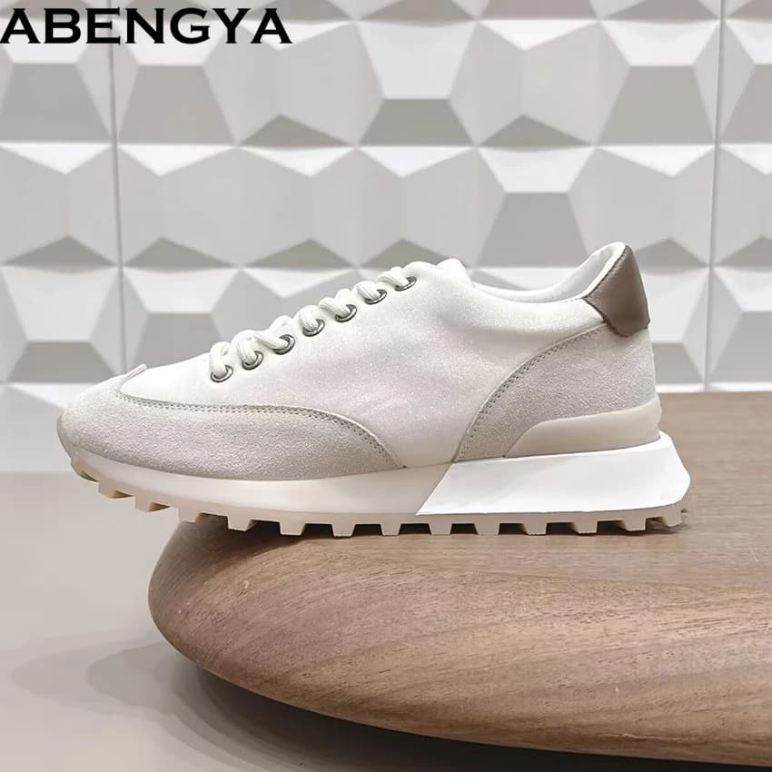 Nuove Sneakers Casual da Donna con Punta Rotonda e Lacci, Scarpe da Corsa con Perline, Scarpe Basse da Donna in Camoscio Patchwork per il Tempo Libero