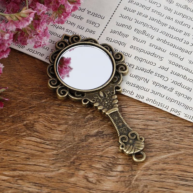 Vintage Metal Frame Mirror Dollhouse Miniature Bathroom Furniture for 1:6 Doll
