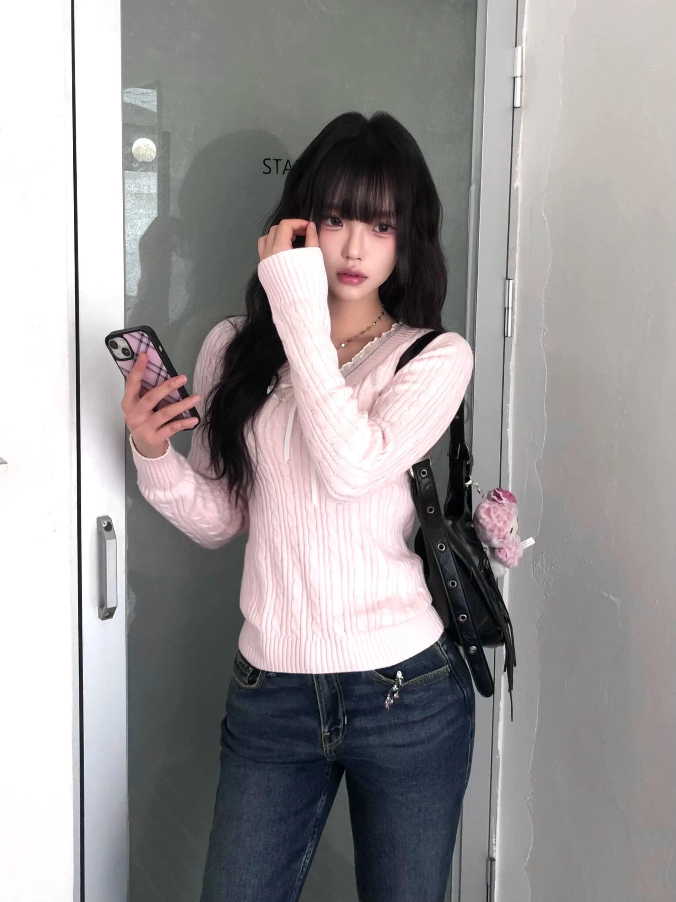 Maglione da donna primavera 2026, slim fit, in pizzo, scollo a V, lavorato a maglia, stile finto due pezzi, caldo, a maniche lunghe, stile coreano, alla moda