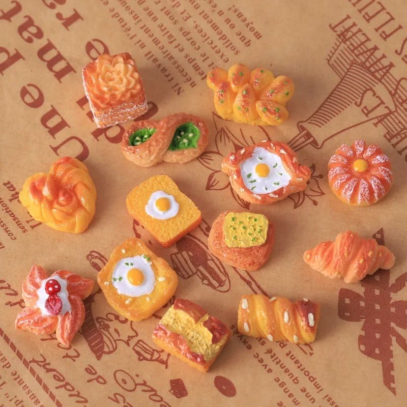 10 Pezzi Accessori Giocattolo Cibo Fai-da-Te, Miniature di Pane in Resina per Casa delle Bambole