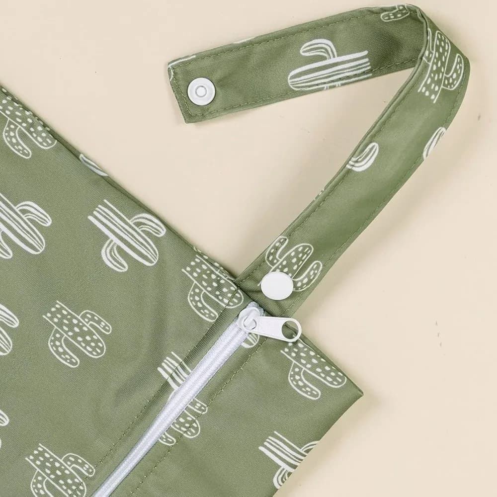 2pcs Reusable Printed Wet Dry Bag Waterproof Zipper Laundry Organizer Pouch Storage Bag Portable Swimsuit Travel Bag for Camping