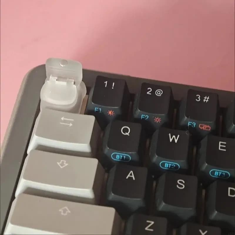 Creative Transparents Openable Lid Toilet Keycap for Most Mechanical Keyboards For Fun Typing Experience