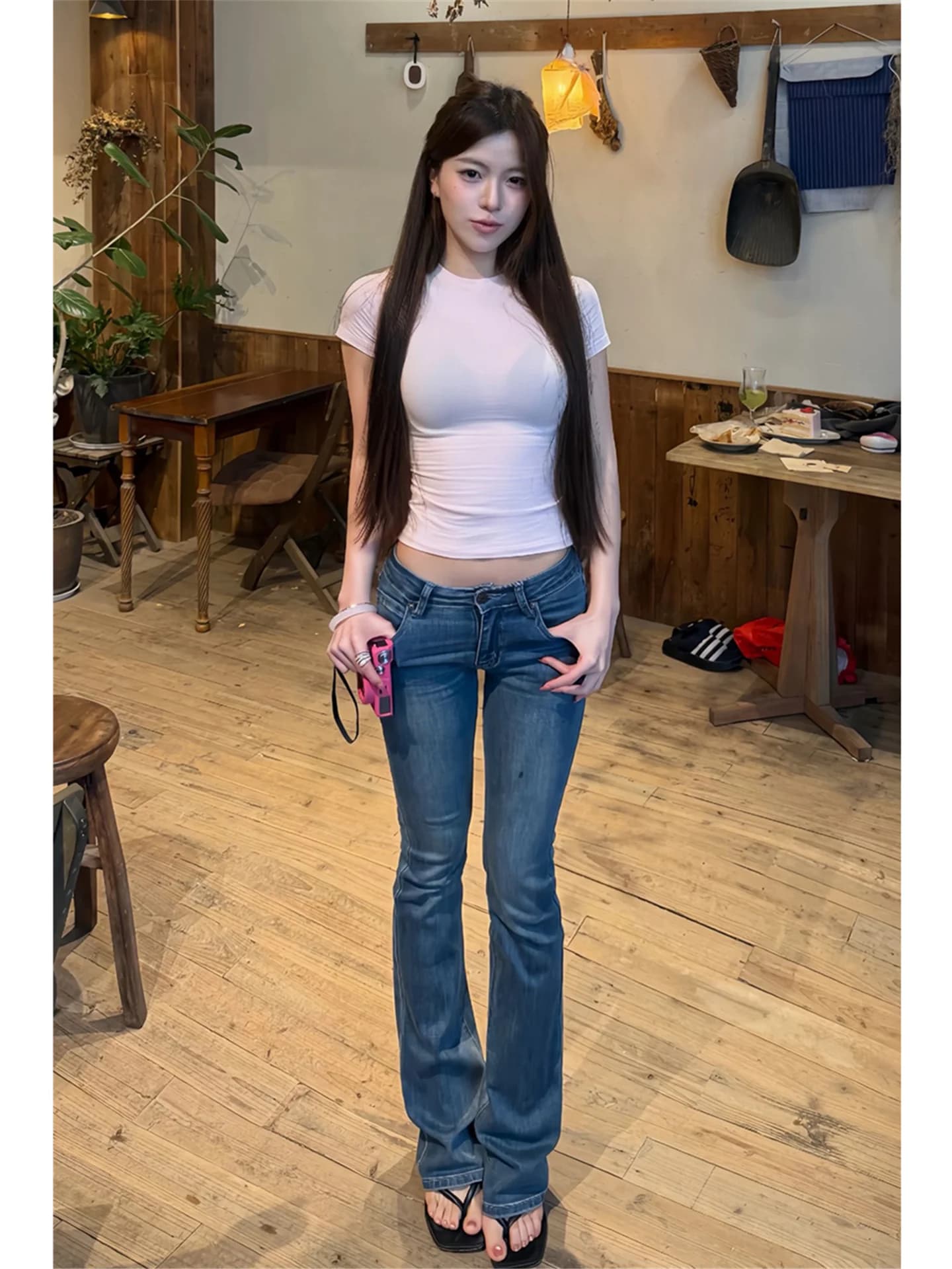 Jeans a Zampa d'Elefante a Vita Bassa Lunghezza Extra per Donna, Design Snellente Primavera-Estate, Pantaloni Casual a Tutta Lunghezza