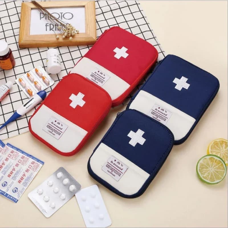 Kit medico di pronto soccorso Viaggio da campeggio all'aperto Utile mini borsa portatile per riporre medicinali Borsa da campeggio di sopravvivenza di emergenza Portapillole
