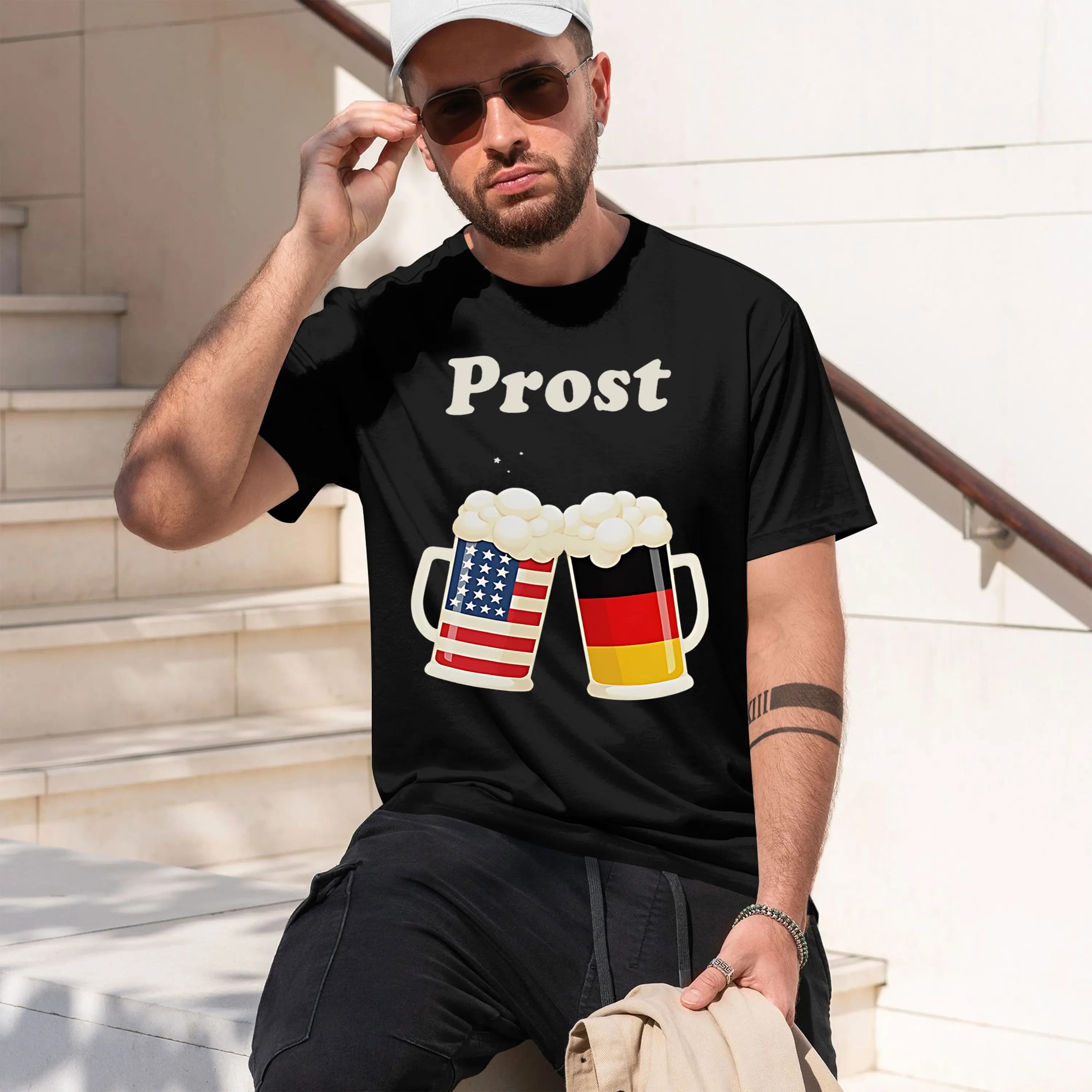 T-shirt girocollo da uomo a maniche corte, modello 2026, nuovo, classico e casual, con design Prost con tazze da birra Americane, resistente e lavabile.