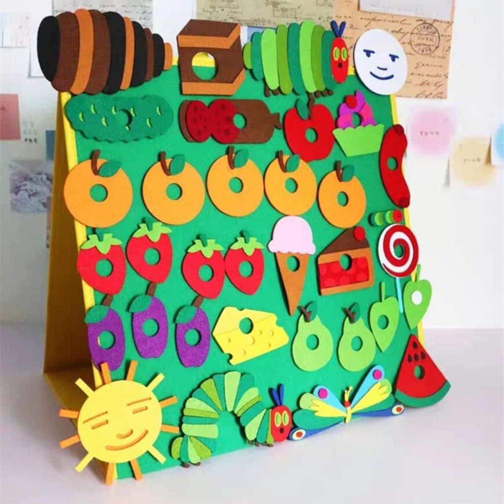 Giocattolo della Brucoletta Affamata, Libri Illustrati in Inglese, Ausili Didattici, Giocattoli in Feltro, Regali per Bambini, Figure in Feltro per Bambini Piccoli