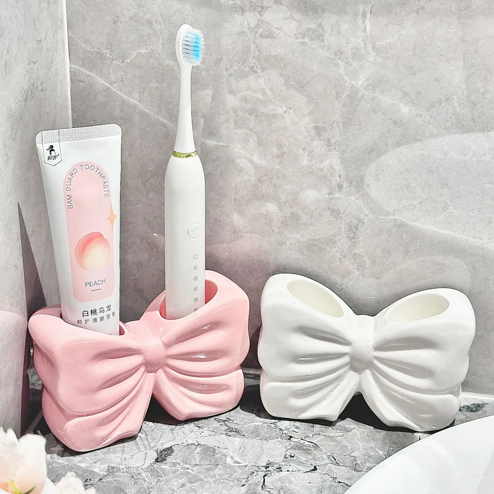 Portaspazzolino in Ceramica Creativo a Forma di Fiocco, Ornamento e Portaoggetti per Spazzolino e Dentifricio, Accessori Bagno