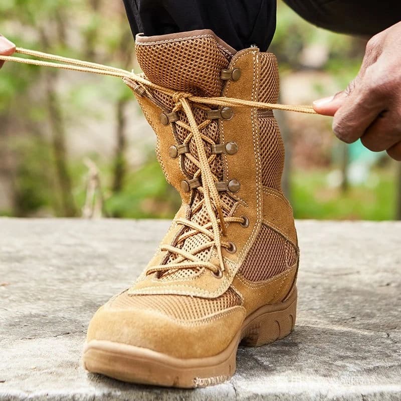 Stivali da combattimento da esterno da uomo Scarpe da allenamento per alpinismo Stivali tattici leggeri e impermeabili Scarpe da trekking in rete