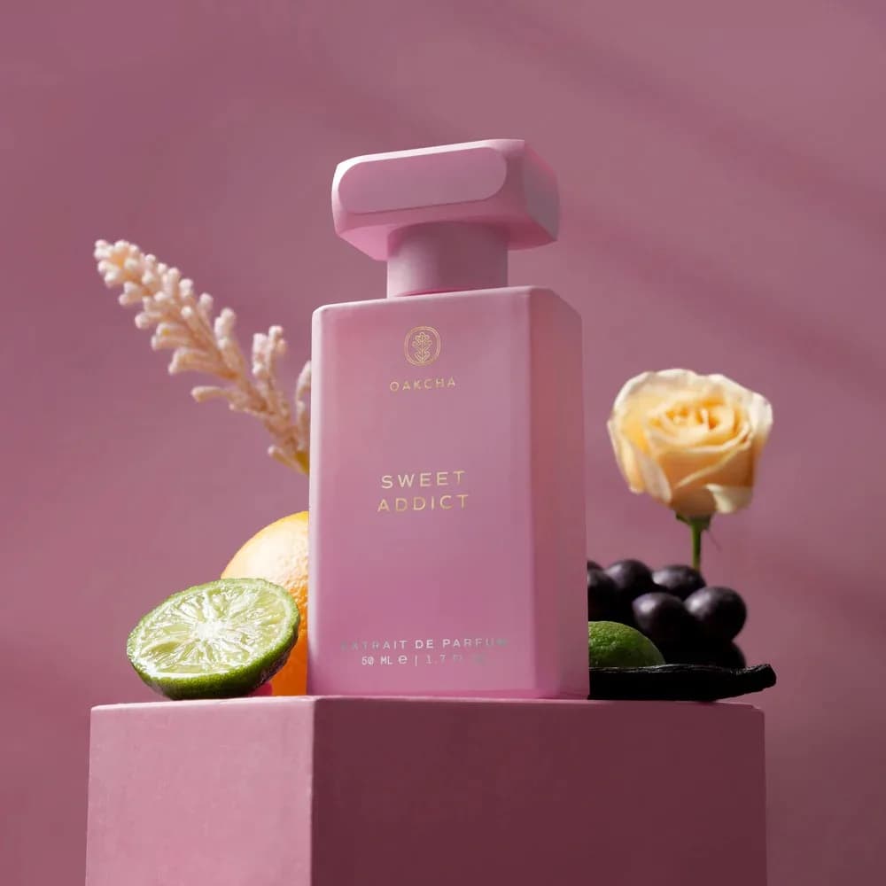 Oakcha Extrait De Parfum 50ml 1.7oz Collezione Profumi Multicolore Desiree Sweven Vaniglia Virale Idea Regalo Anniversario Compleanno Laurea Essenziale di Lusso per Tutte le Stagioni Dolci Gourmand Donna Uomo Profumo Spray Eventi Speciali Celebrazioni Feste Nuovo
