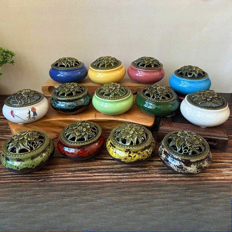 Bruciatore di incenso in ceramica Yao incrinato di ghiaccio fatto a mano Diffusore di aromi tradizionale cinese per uso interno domestico, design creativo per bastone