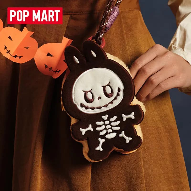POPMART Spooky Bakehouse Series Labubu Cookie Mini Pack Twinkle Twinkle Headphone Case Blind Box Guess Bag Original Toys Doll