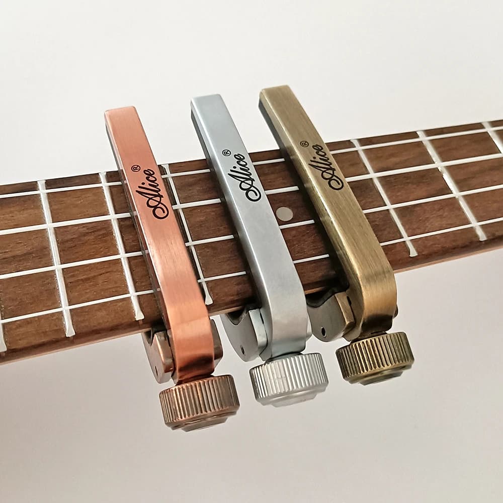 Alice Guitar Capo Roller regolabile in metallo Perfect Quick Change Tune per chitarra acustica elettrica, basso, violino e ukulele