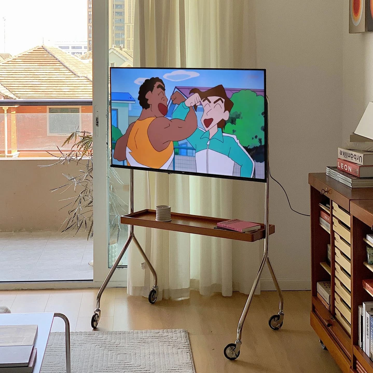 TV brackets with wheels TV bracket for small apartment Simple removable living monitor bracket Stainless steel floor TV supports