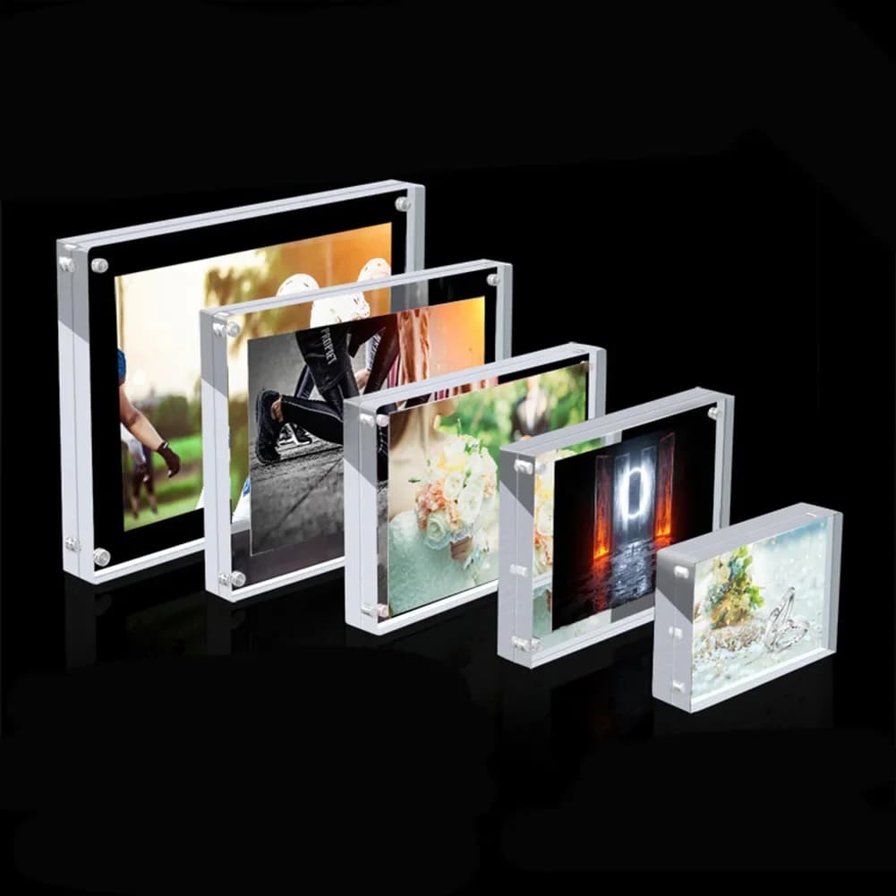 Cornice per foto in acrilico trasparente Portafoto magnetico Portafoto Espositore per poster Strumento di protezione fotografica di Natale e Capodanno