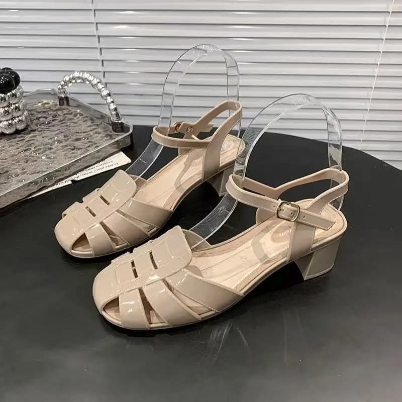 2026 New Women Closed Toe Block Heel Jelly Sandals Soft sole Round Toe Hollow Out Velcro Fashionable High Heel Sandals