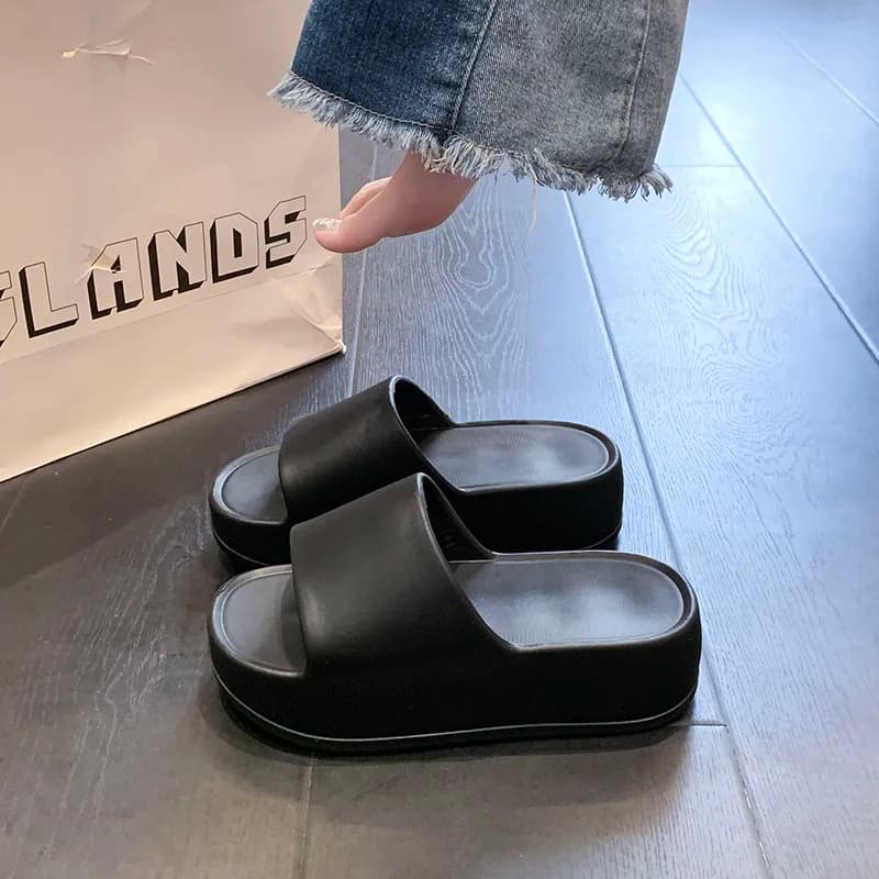 Women New EVA Slippers Comfortable Lightweight Soft Non Slip Indoor Bedroom Men Design Casual Luxury Casual High Quality Sandals