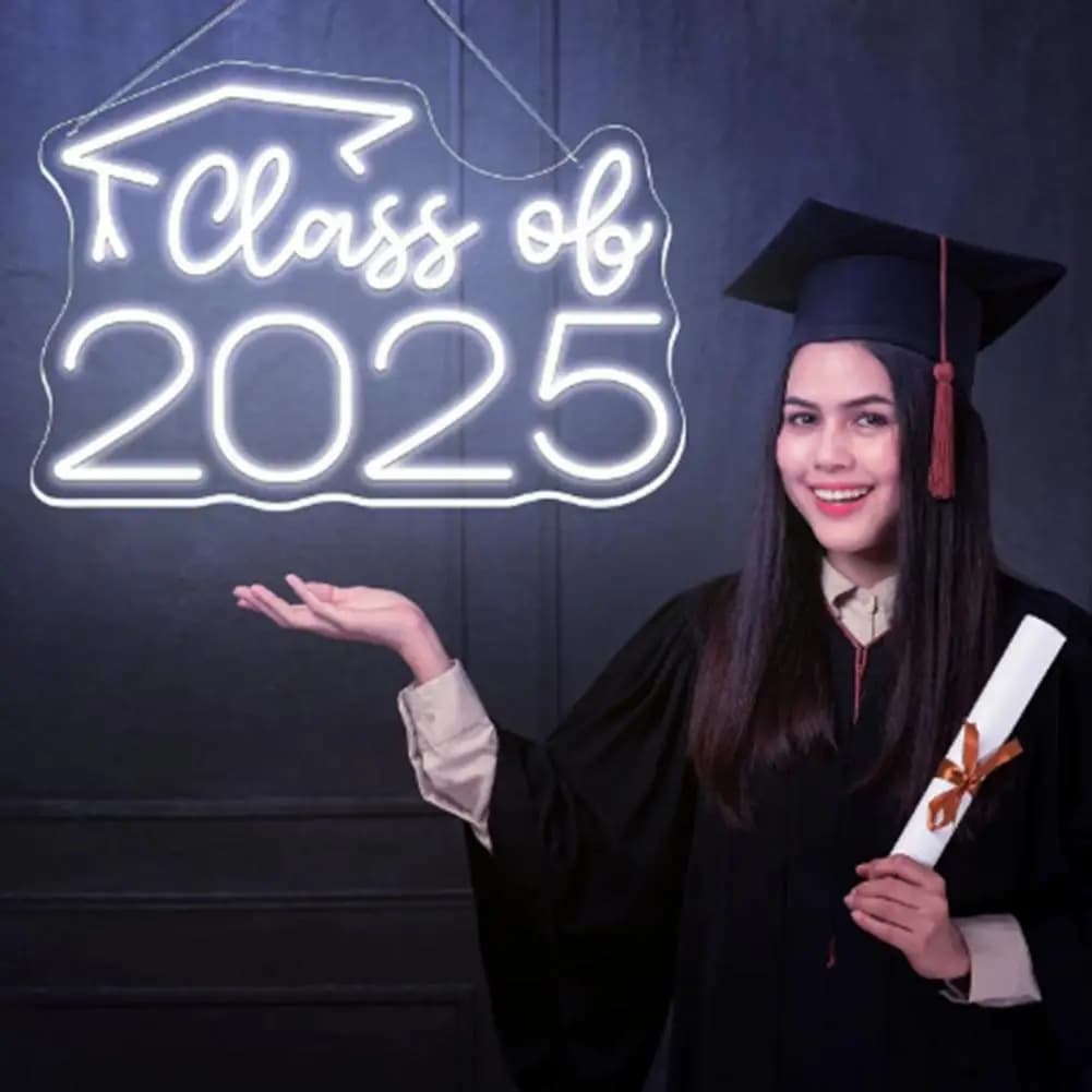 Insegna al neon per laurea Illuminazione al neon a LED personalizzata Luce a LED personalizzata Nome Decor Insegna per laurea Decorazioni al neon da parete per camera da letto