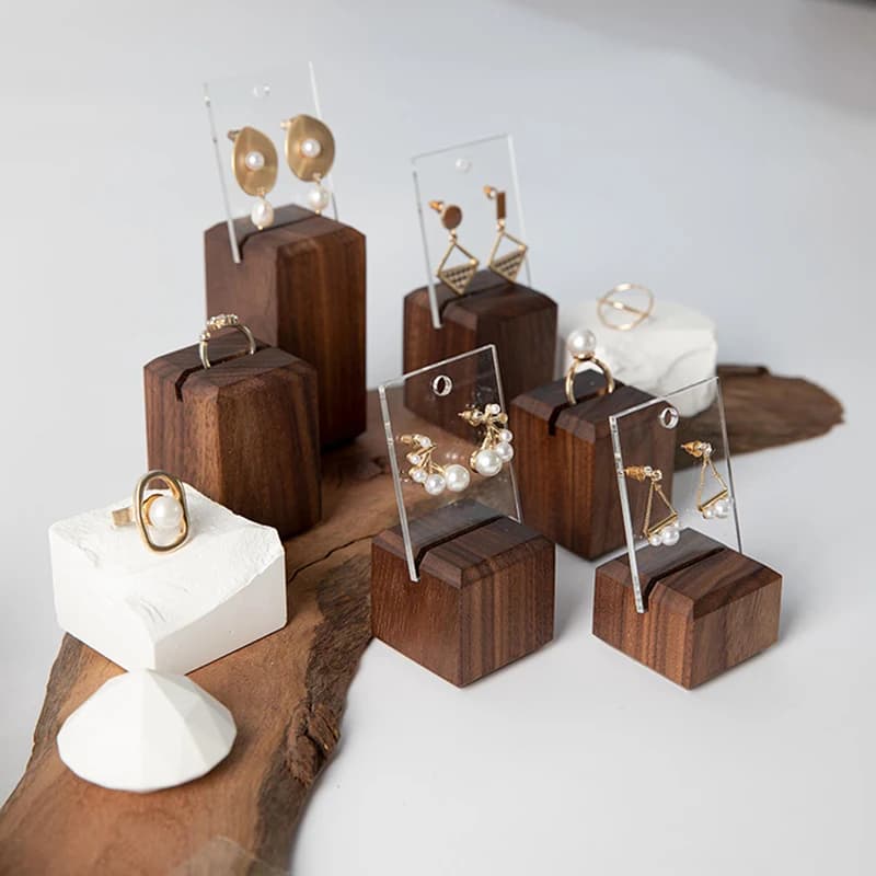 Walnut Wood Ring and Earring Display Stand, Fashion Jewelry Ring Display and Storage Tray, Ring and Earring Storage Rack