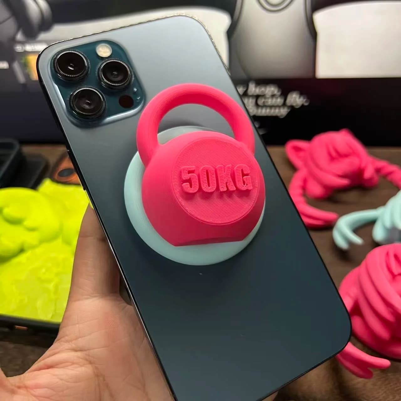 Kettlebell Shaped Phone Grip Holder, Funny Expandable Smartphone Stand, Removable Mobile Phone Decor Accessory