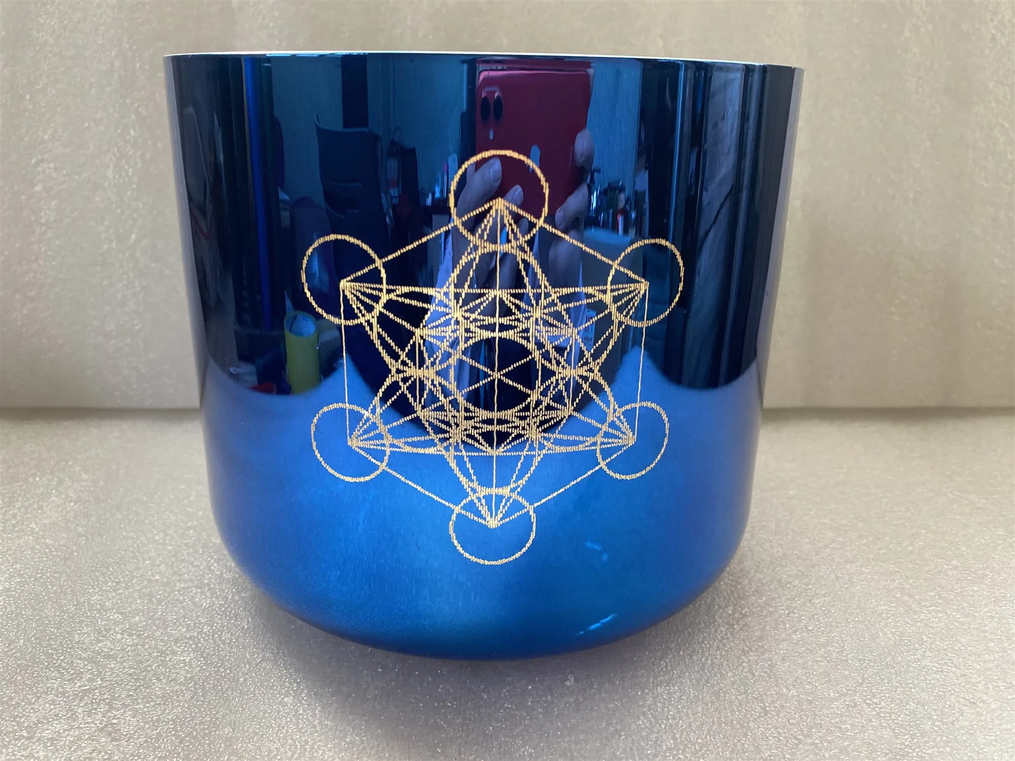 3rd octave 432hz A note about 7" straight wall flat bottom crystal singing bowl + "Metatron cube" engraved 432Hz music therapy