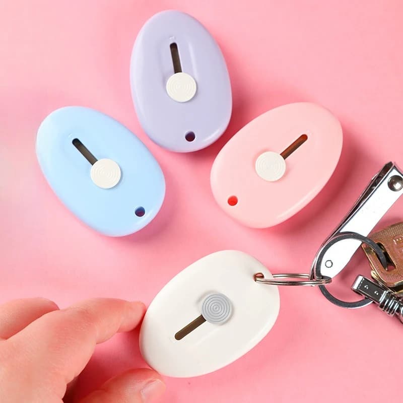 Mini craft knife, girl's heart, round, high-end appearance, cutting paper to portable small blade, multi-purpose knife