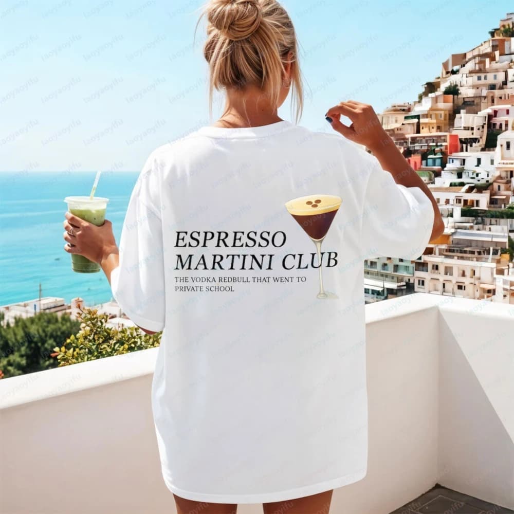 Maglietta Espresso Martini Cocktail Club, Maglietta Tini Time, Maglietta per amanti del Martini, Maglietta Cocktail e Social Club, Magliette grafiche