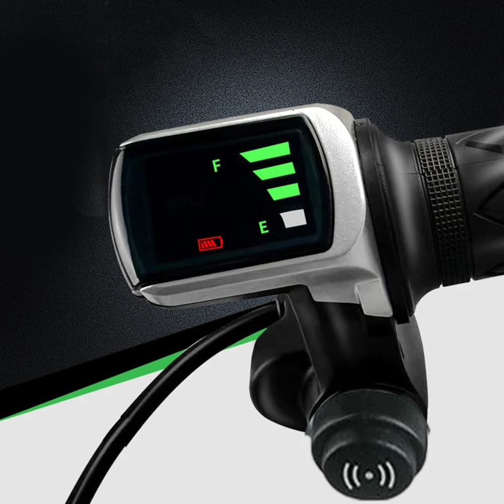 Manopola Acceleratore per E-Bike con Scheda NFC per Scooter Elettrici 48V, Impermeabile, Interfaccia a 6 Pin, Funzione di Visualizzazione del Livello di Tensione in Tempo Reale