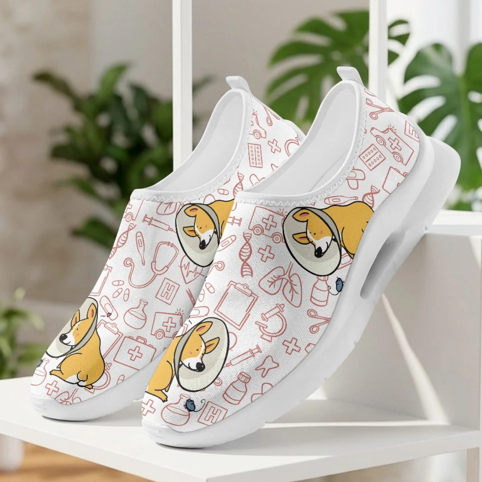 XIXIRIMIDO Women's Slip-on Wide-toed Shoe Nurse Shoes Men's Sneakers and Casual Shoes Zapatillas de Mujer Tenis Feminino Corgi