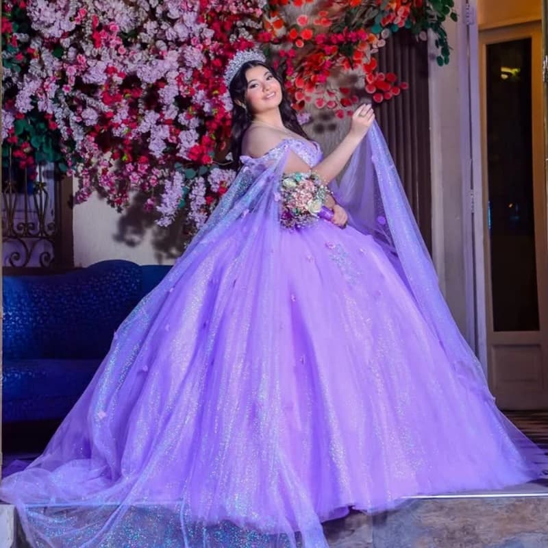 Abiti Quinceanera viola personalizzati con spalle scoperte applique in cristallo Fiore 3D in pizzo Coda lunga Vestido 15 Quinceanera