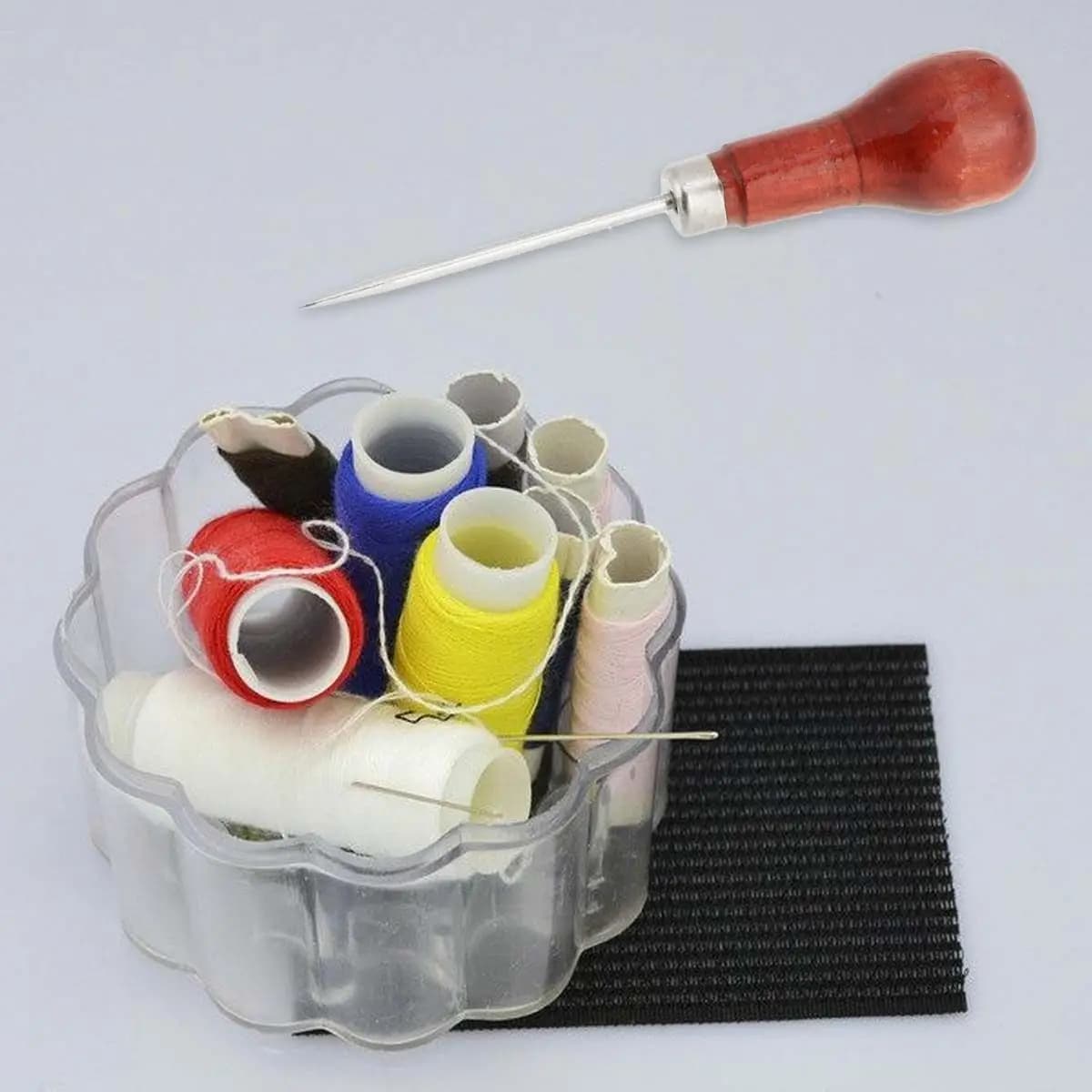 Punteruolo Professionale con Manico in Legno per Artigianato, Cucito, Accessori Fai-da-Te, Kit di Riparazione per Tappeti, Tappezzeria, Tende