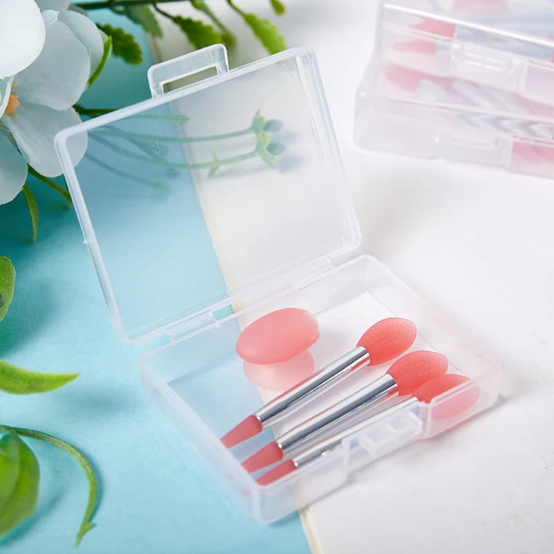 Set of 3 Silicone Brushes for Lip Balm and Lip Mask with Suction Dust Cover, Makeup Brushes, Anti Dust Cover for Lip Mask