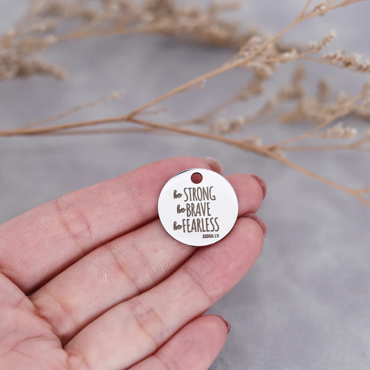 3 pcs/lot Be Strong Be Brave Be Fearless Stainless steel laser engraved pendants for the production of LzTopic jewelry Handmade material