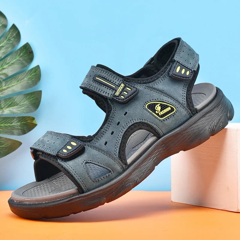 New Summer Men Genuine Leather Sandals Classic Casual Shoes Men Outdoor Beach Sandals Roman Summer Men's Water Shoes Size 38-46