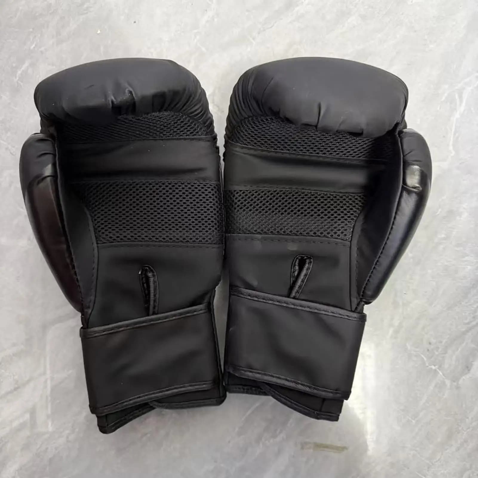 Boxing Gloves Adults 12 Oz Punching Fighting Training Equipment Punching Bag Training Gloves For Men Women Family Gym Studio