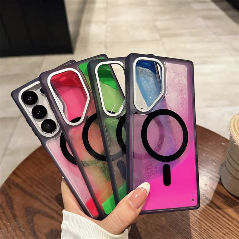 Luminous Case Effetto Sabbie Mobili per Samsung Galaxy S25 Ultra con Magneti, Anello Magnetic in Lega per Fotocamera, Cover Protective si Illumina al Buio, Scocca Liquida