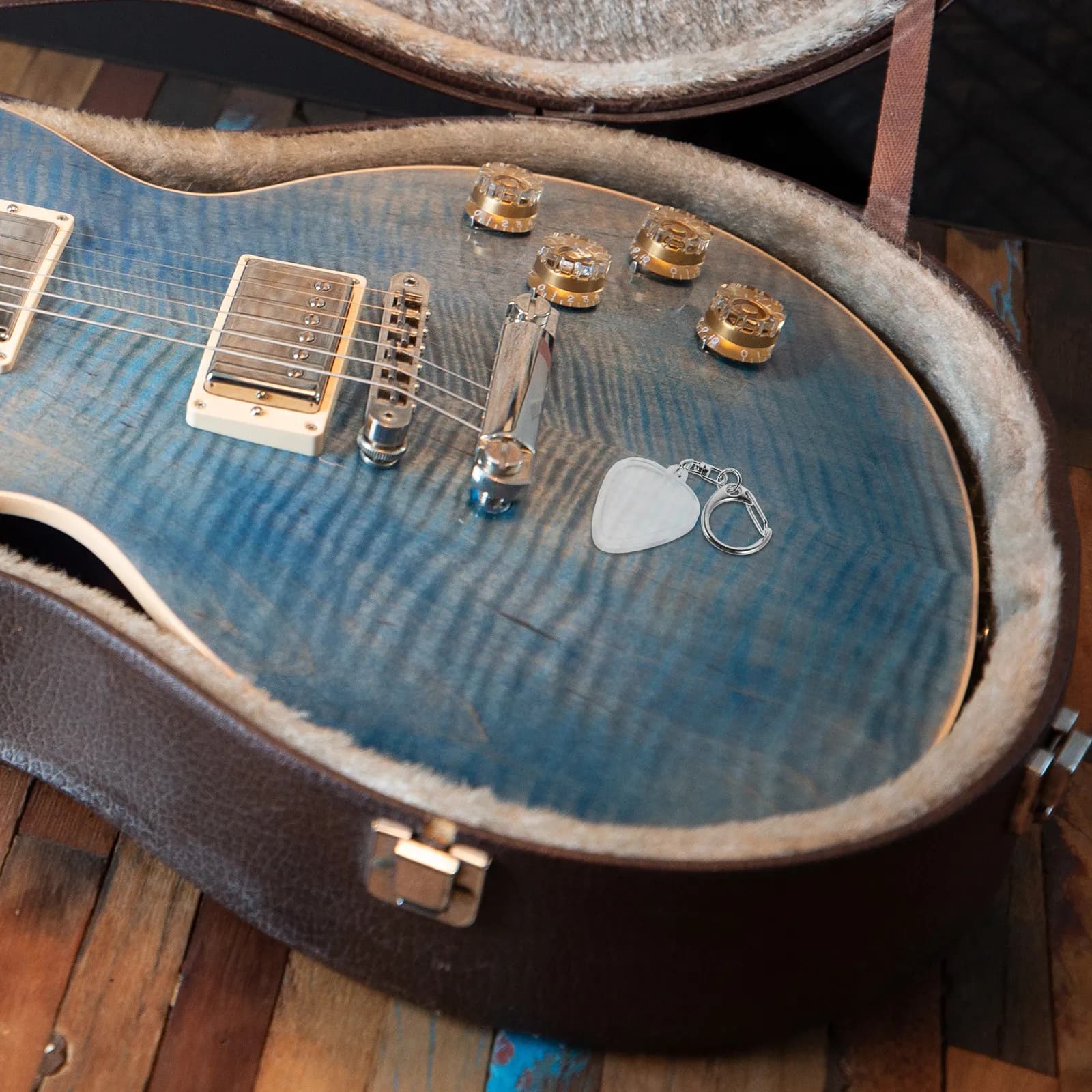 Portachiavi Porta Plettri per Chitarra Trasparente Misura Standard, Custodia Trasparente a Forma di Cuore, Scatola Portatile per Conservazione Plettri