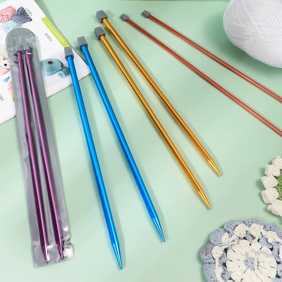 Set di 14 Paia di Ferri da Maglia in Acciaio Inox Colorato 25/35cm, 2.0-10.0mm, a Punta Singola per Lavoro a Maglia Fai-da-Te