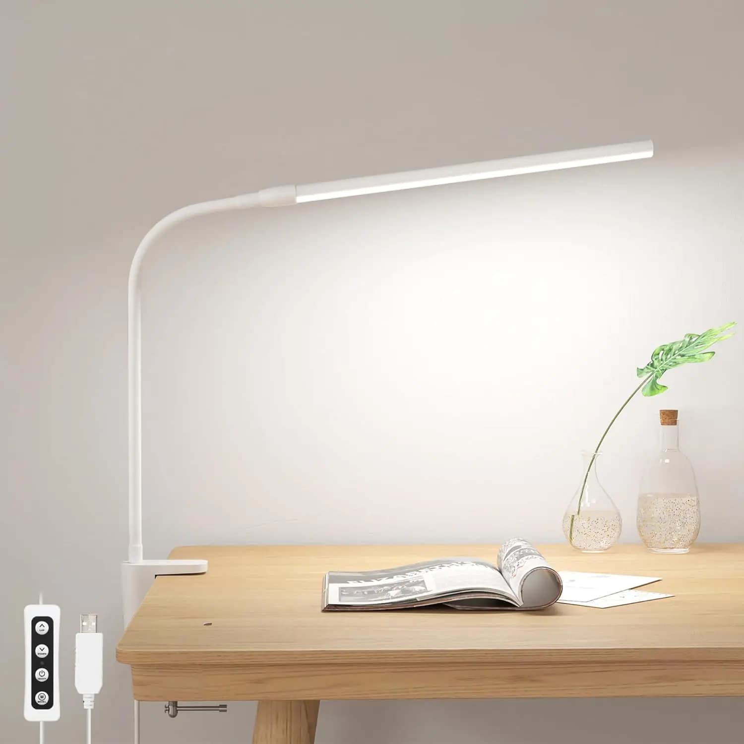 Lampada da Scrivania LED con Morsetto, 450LM, 3 Modalità di Colore, 10 Livelli di Luminosità, Luce USB Dimmerabile per Casa, Ufficio, Dormitorio
