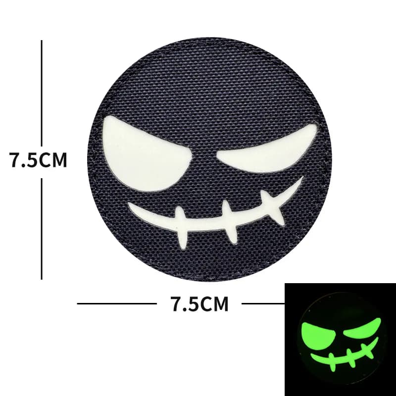 Evil smiley face expression 3D luminoso riflettente tattico Patch Hook supporto zaino esterno Morale Badge incisione Laser