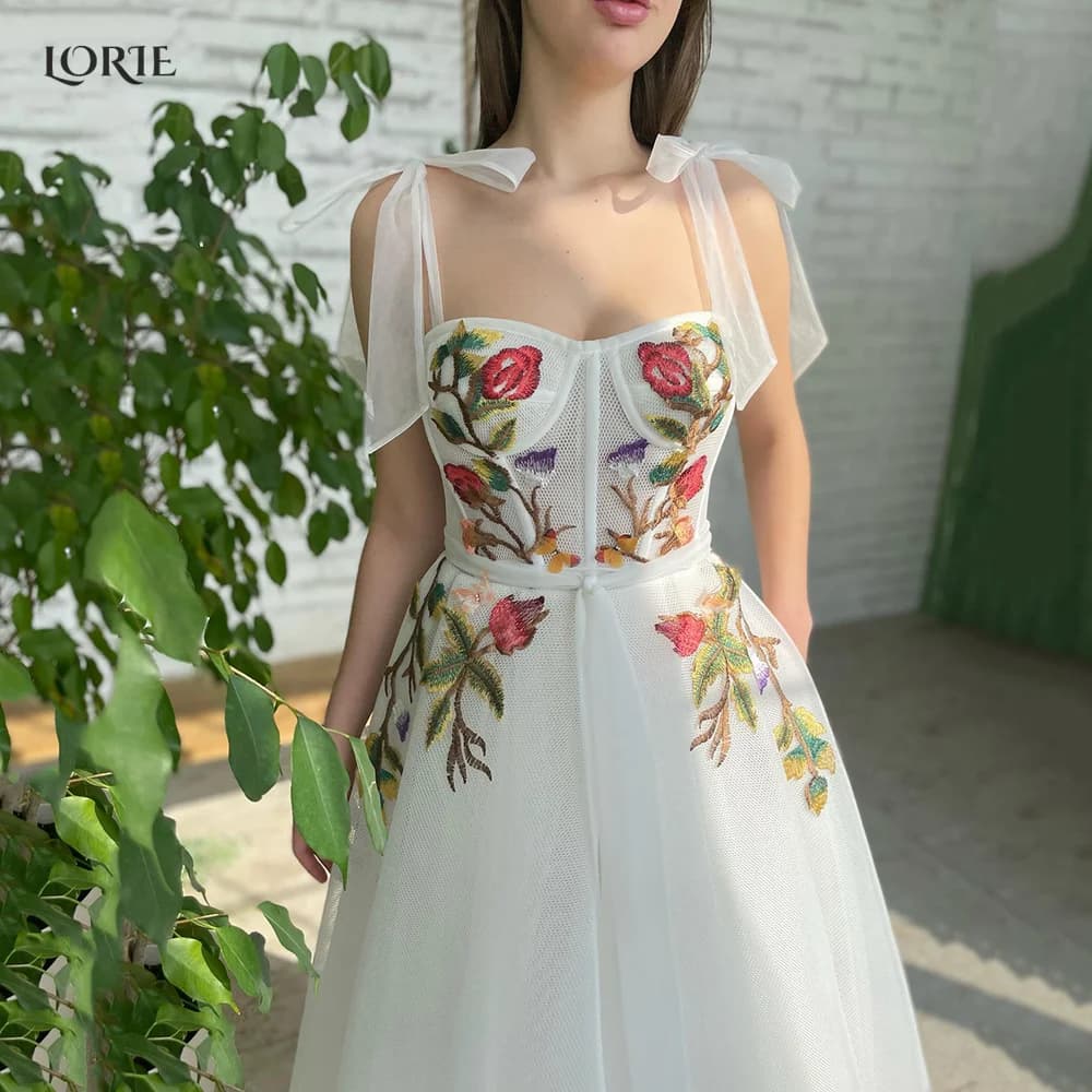 LORIE 2026 eleganti fiori colorati abiti da festa in pizzo a-line cinghie di cravatta abiti da cerimonia alla caviglia bianco Boho abito da ballo per feste