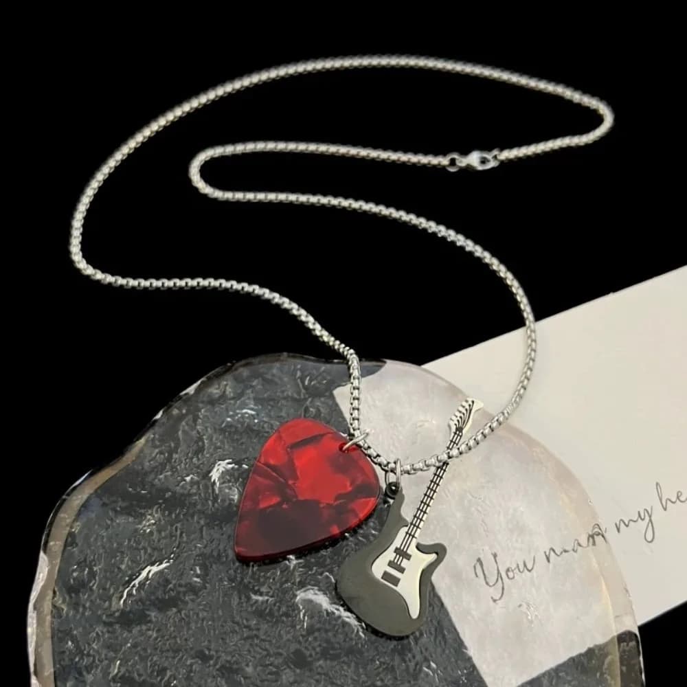 Collana con Ciondolo Plettro Chitarra Hip-hop, Girocollo Punk di Tendenza con Catena a Chitarra, Collana Maglione in Acciaio al Titanio con Chitarra Elettrica Vintage per Ragazzi