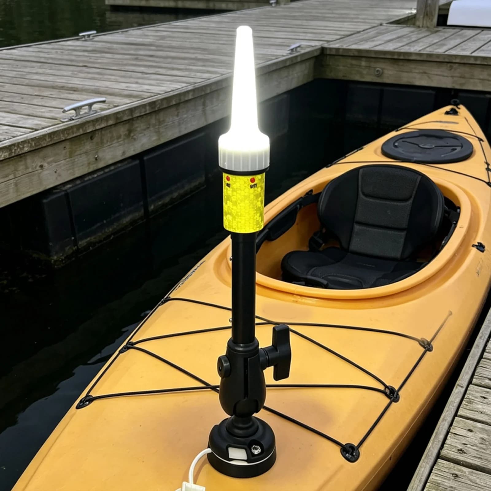 Kayak Light Portable Kayak Accessories 360 Degrees with Pole Kit Navigation Light for Dinghy Canoe Night Fishing Boat Paddling
