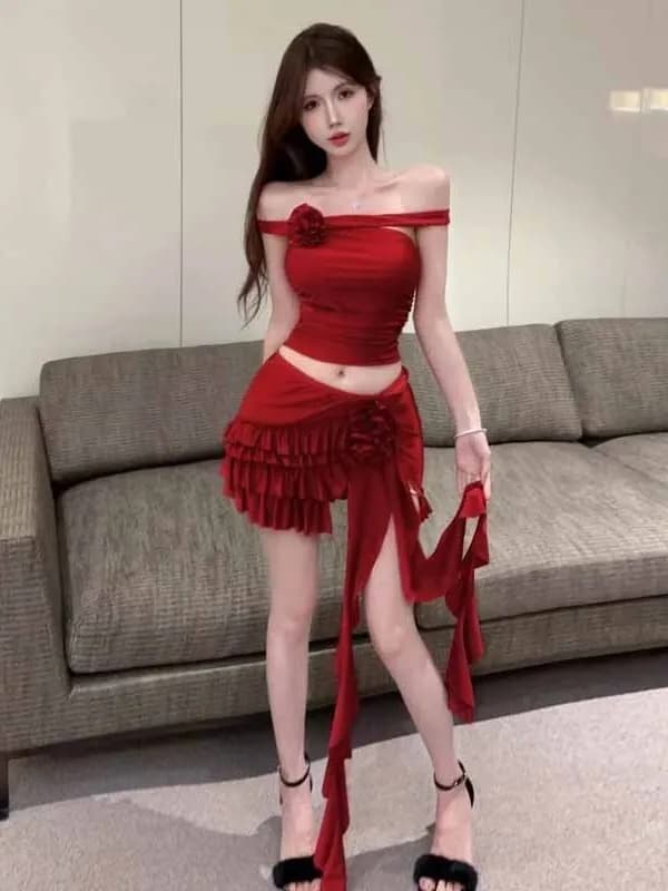 2024 Summer Spicy Girl irregolare Wine Red Set colletto inclinato Backless Slim Top corto + gonna arruffata a vita bassa Set a due pezzi 5 r4c