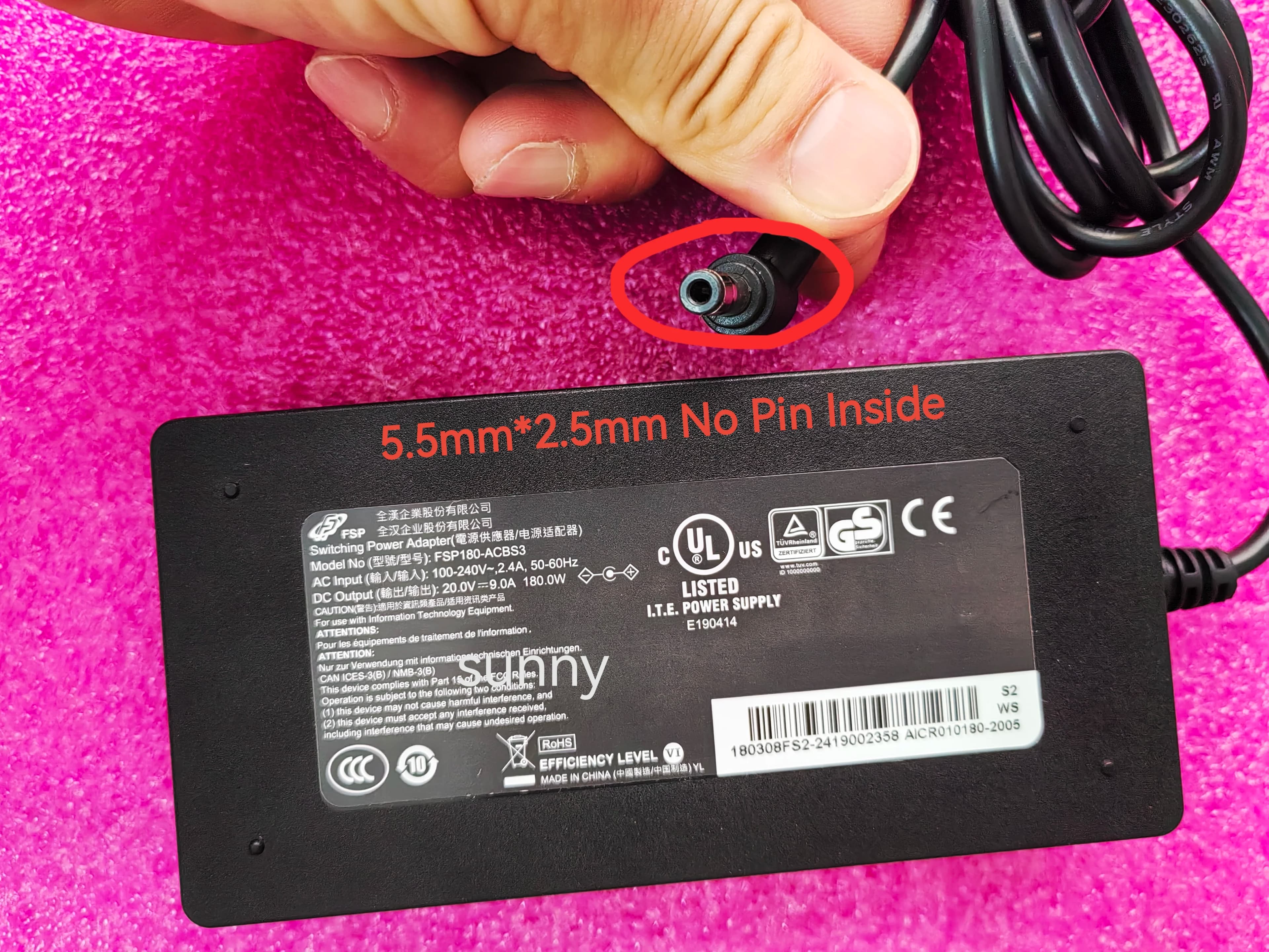 NUOVO Adattatore AC Sottile OEM FSP 20V 9A 5.5mm*2.5mm 180W FSP180-ACBS3 per Docking Station StarTech.com USB-C/USB-A DK31C3HDPDUE