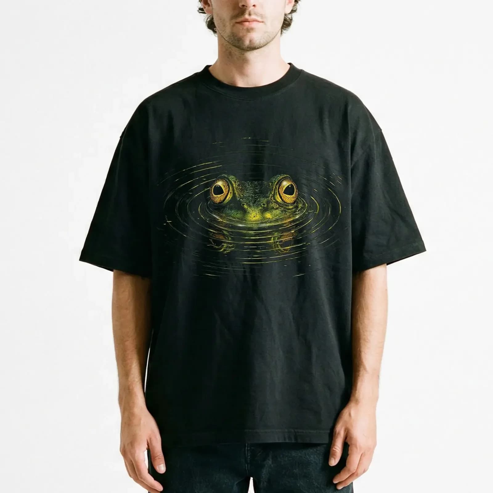 Green Frog Peeking Water Ripple Cute Amphibian T Shirt Pond Wildlife Nature vintage Washed Breathable Stylish Stretched Soft