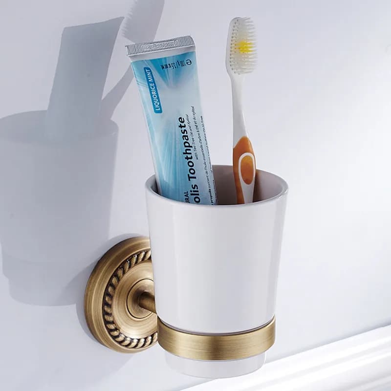 Nuovo semplice portabicchieri per spazzolino da denti retrò in ottone antico appeso a parete tazza in ceramica antica ciondolo per bagno tazza per collutorio spazzolino da denti