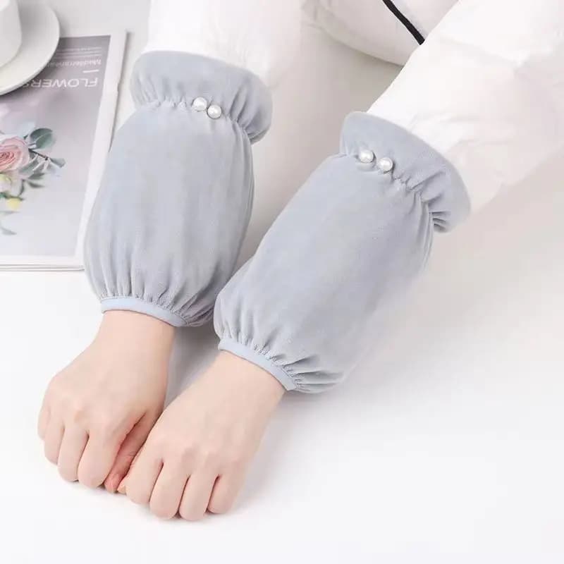 New pearly sleeves in women's plush, short down jacket, office sleeves, antivigetative hot sleeves and dirt resistant
