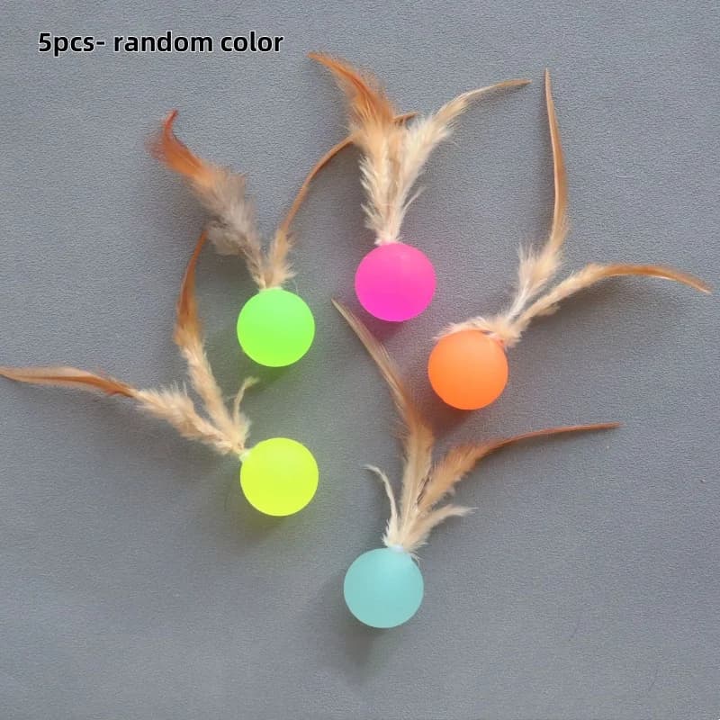 Funny toy with elastic ball for cats Interactive balls Supplies for pets Soccer toys with feathers Dog toys